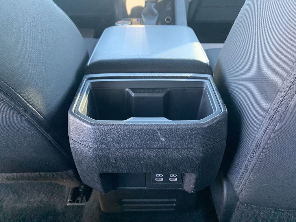 Used 2024 Toyota Tacoma TRD Off-Road image 19