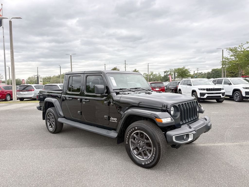 Used 2022 Jeep Gladiator Overland w/ Popular Equipment Package AWD/4WD image 1