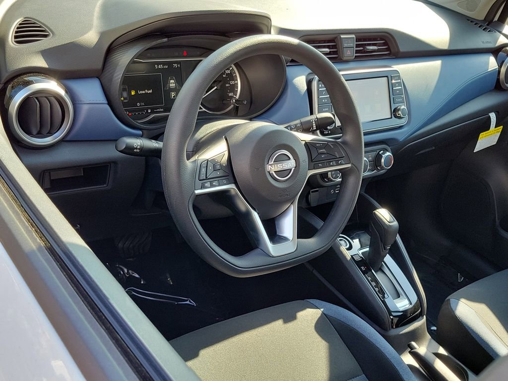 New 2025 Nissan Versa SV w/ Trunk Package image 4