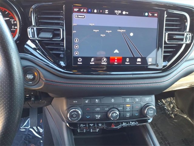 Used 2024 Dodge Durango GT image 16