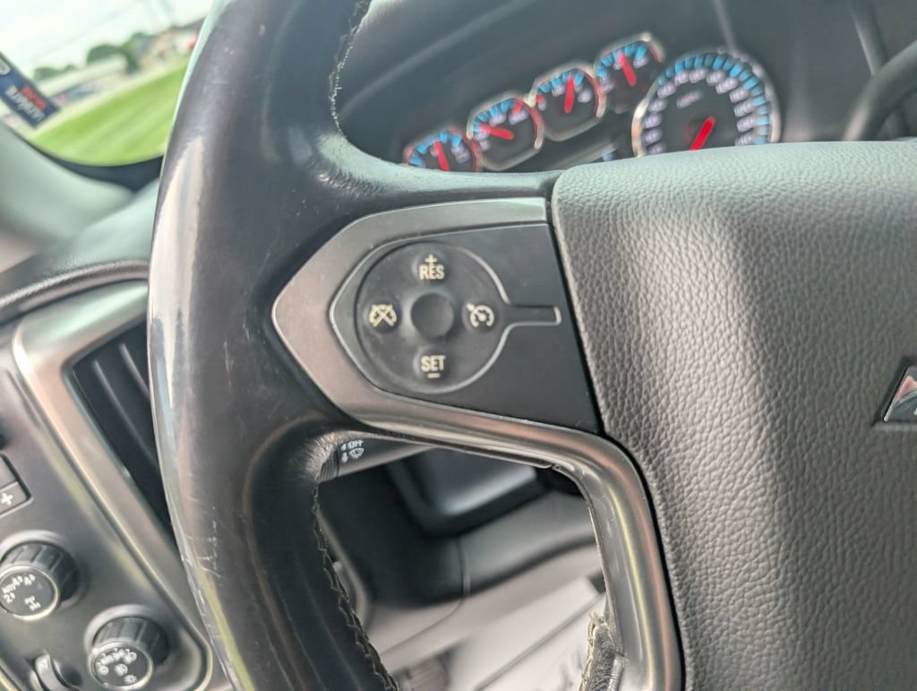 Used 2018 Chevrolet Silverado 1500 LT w/ All Star Edition AWD/4WD image 18