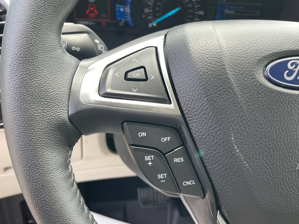 Certified 2024 Ford Edge Titanium AWD/4WD image 35