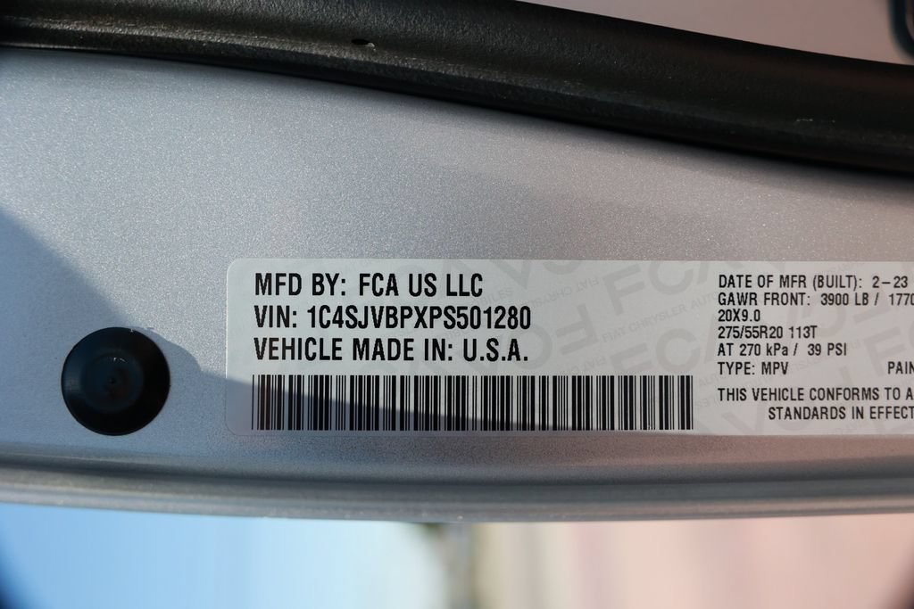 Used 2023 Jeep Wagoneer Series II AWD/4WD image 40