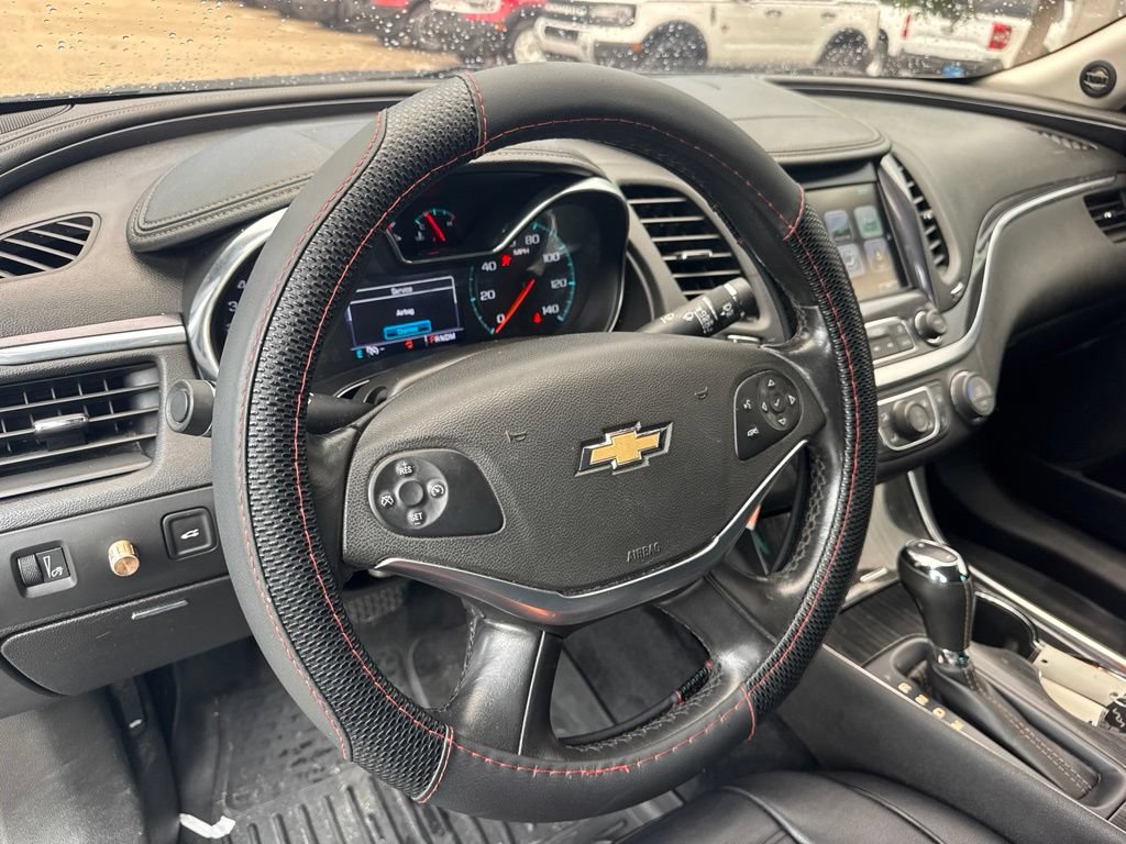 Used 2017 Chevrolet Impala LT FWD image 9