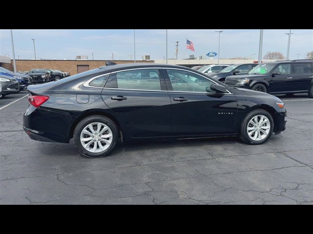 Used 2023 Chevrolet Malibu LT FWD image 9