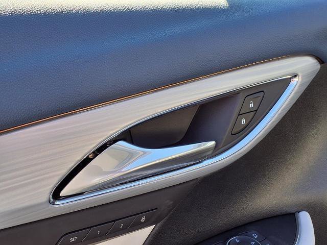 New 2026 Buick Envision Avenir image 16