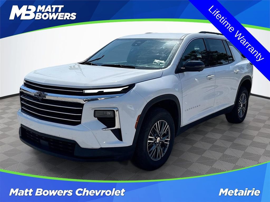 Used 2024 Chevrolet Traverse LT