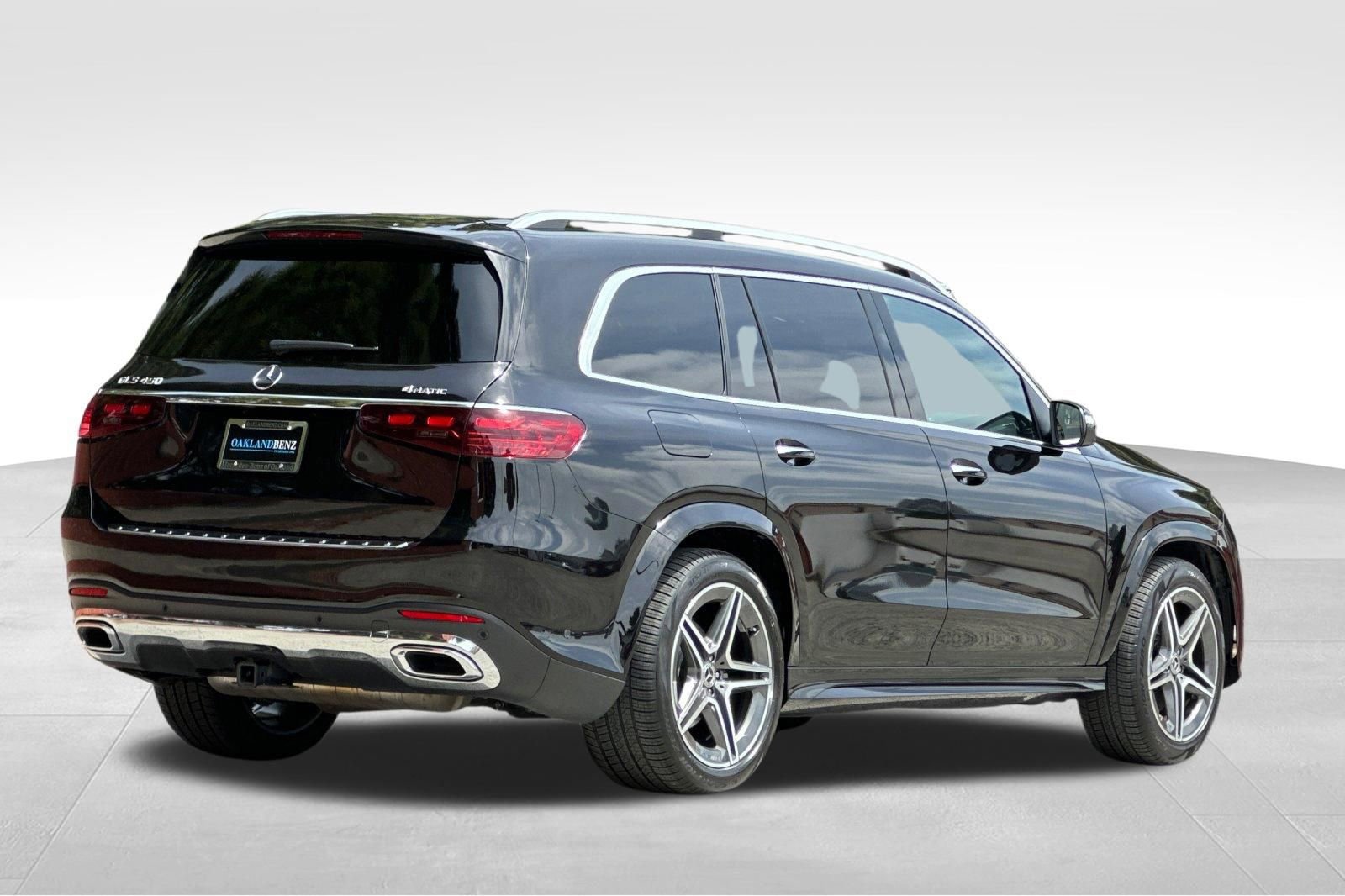 Certified 2024 Mercedes-Benz GLS 450 4MATIC image 5