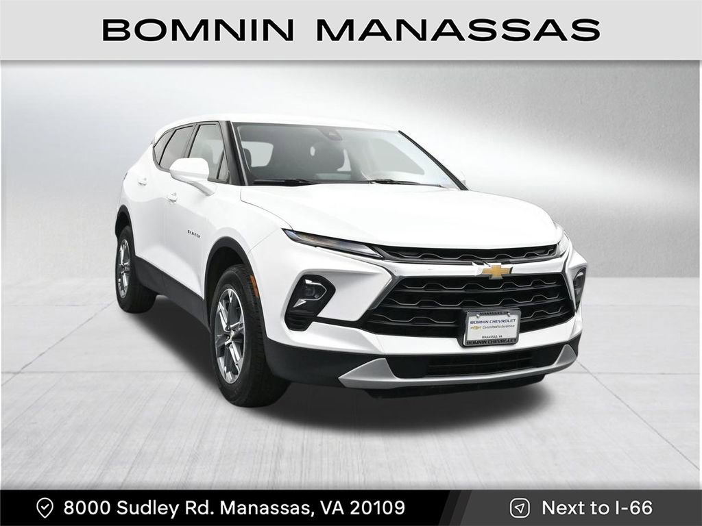 Used 2023 Chevrolet Blazer LT image 7