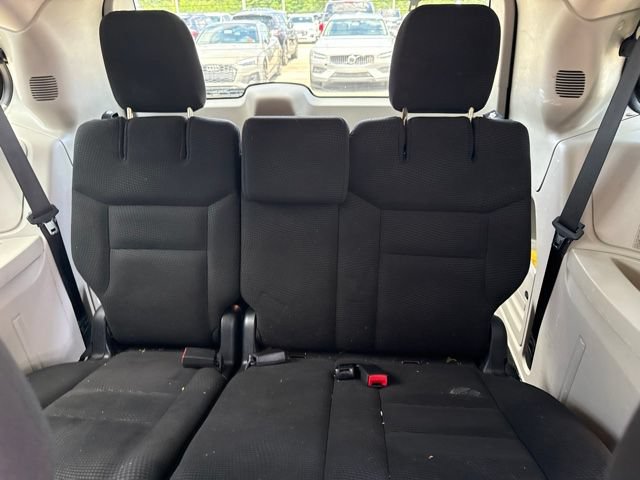 Used 2020 Dodge Grand Caravan SE w/ UConnect Hands-Free Group FWD image 9