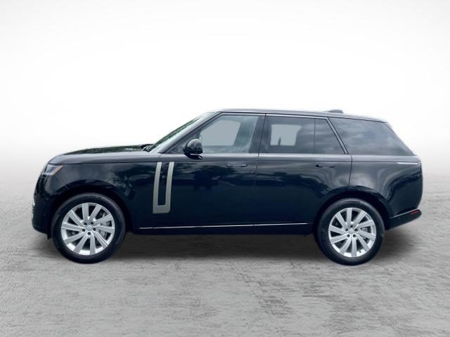 Used 2025 Land Rover Range Rover SE AWD/4WD image 8