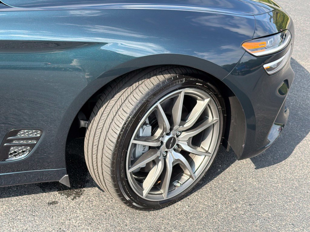 Used 2025 Genesis G70 2.5T AWD/4WD image 31