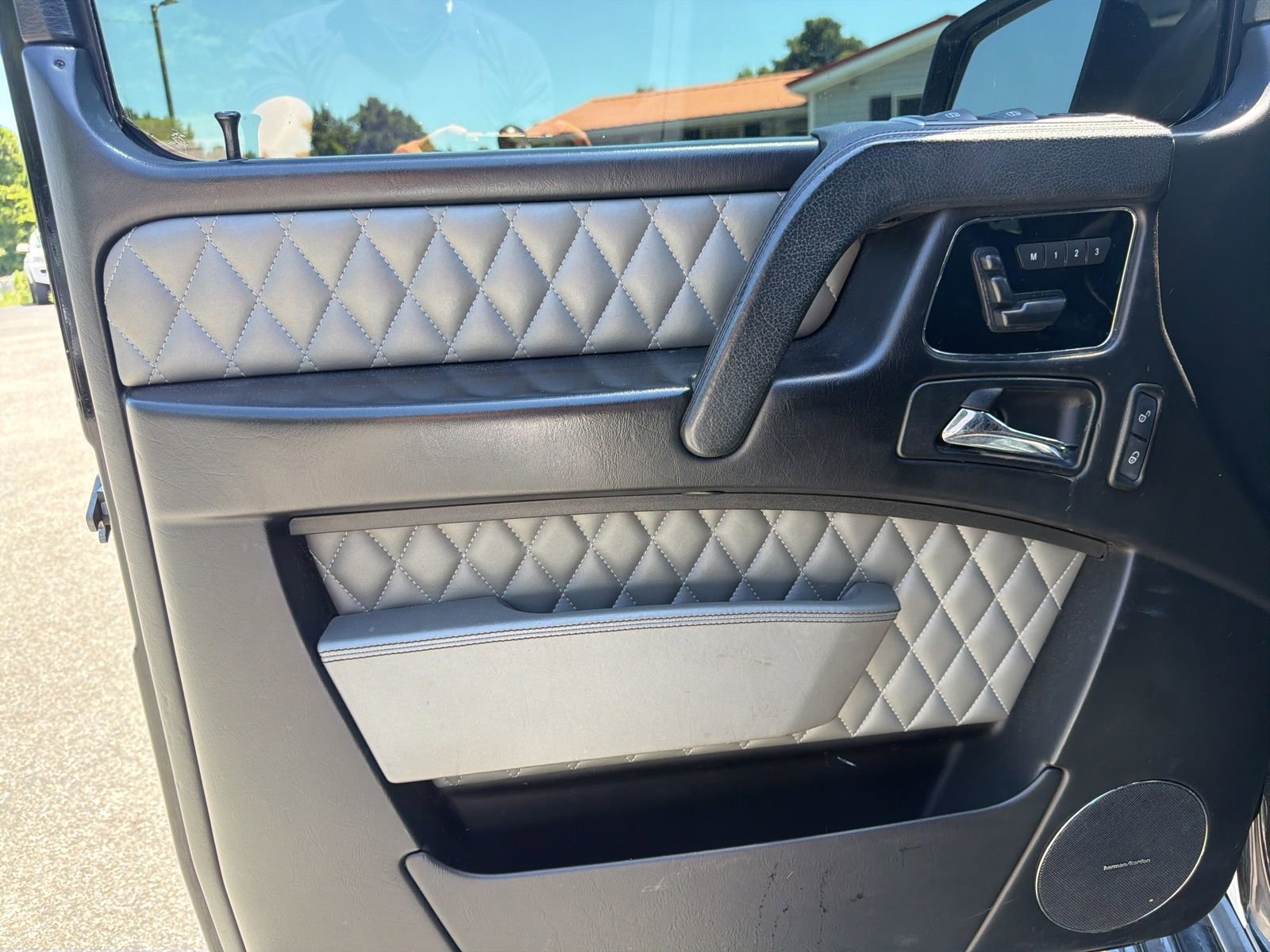 Used 2016 Mercedes-Benz G 63 AMG 4MATIC image 13