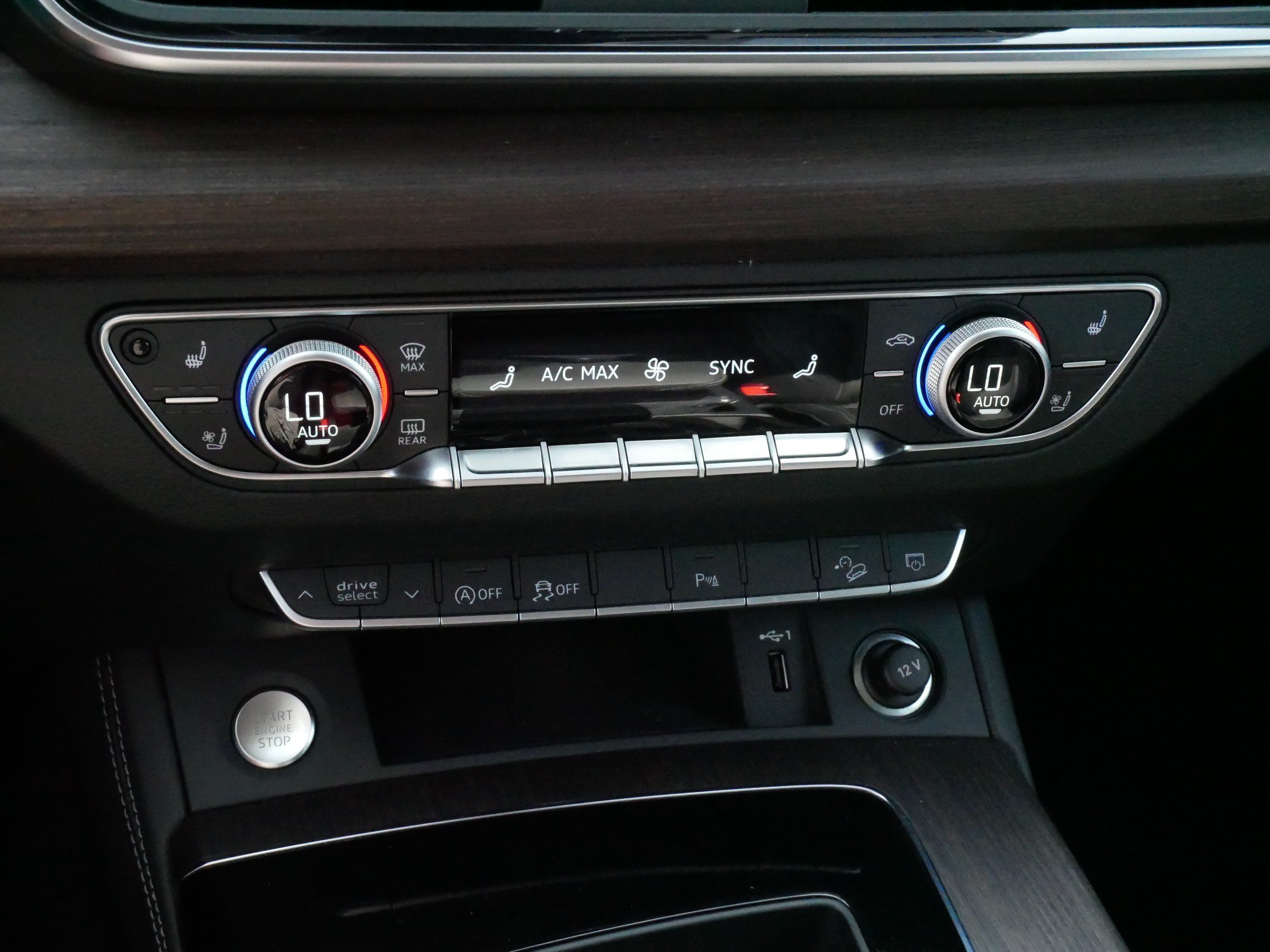Used 2023 Audi Q5 2.0T Premium Plus w/ Premium Plus Package AWD/4WD image 24