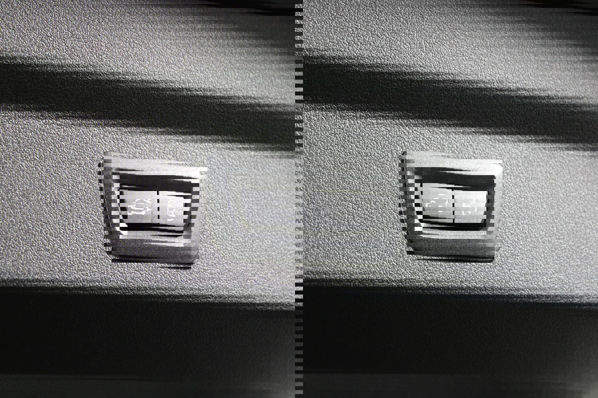 Used 2025 BMW X2 xDrive28i image 39