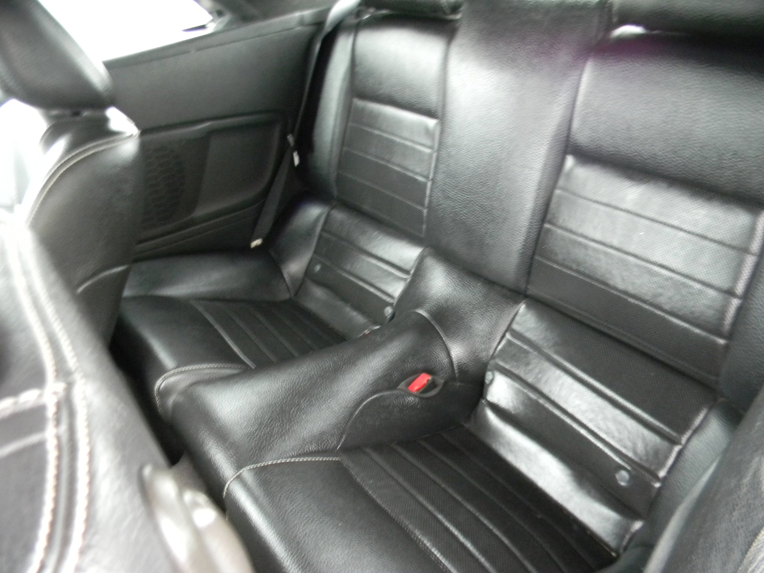 Used 2012 Ford Mustang Premium RWD image 9