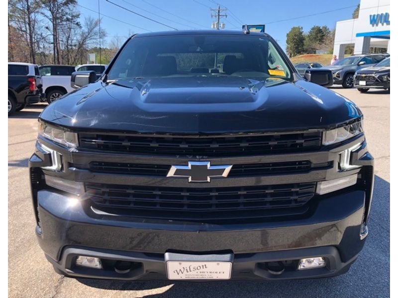 Used 2022 Chevrolet Silverado 1500 RST image 2