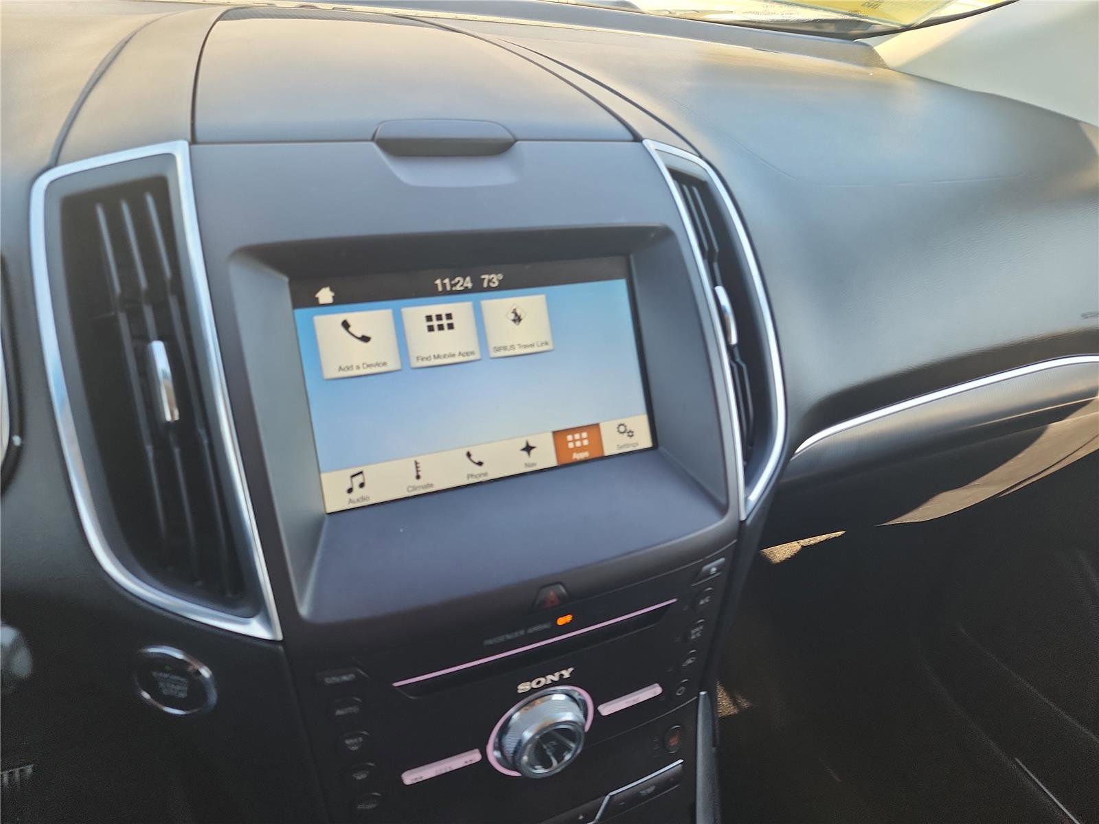 Used 2018 Ford Edge Titanium w/ Technology Package image 33