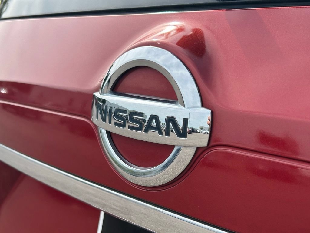 Used 2016 Nissan Rogue SL w/ SL Premium Package FWD image 50