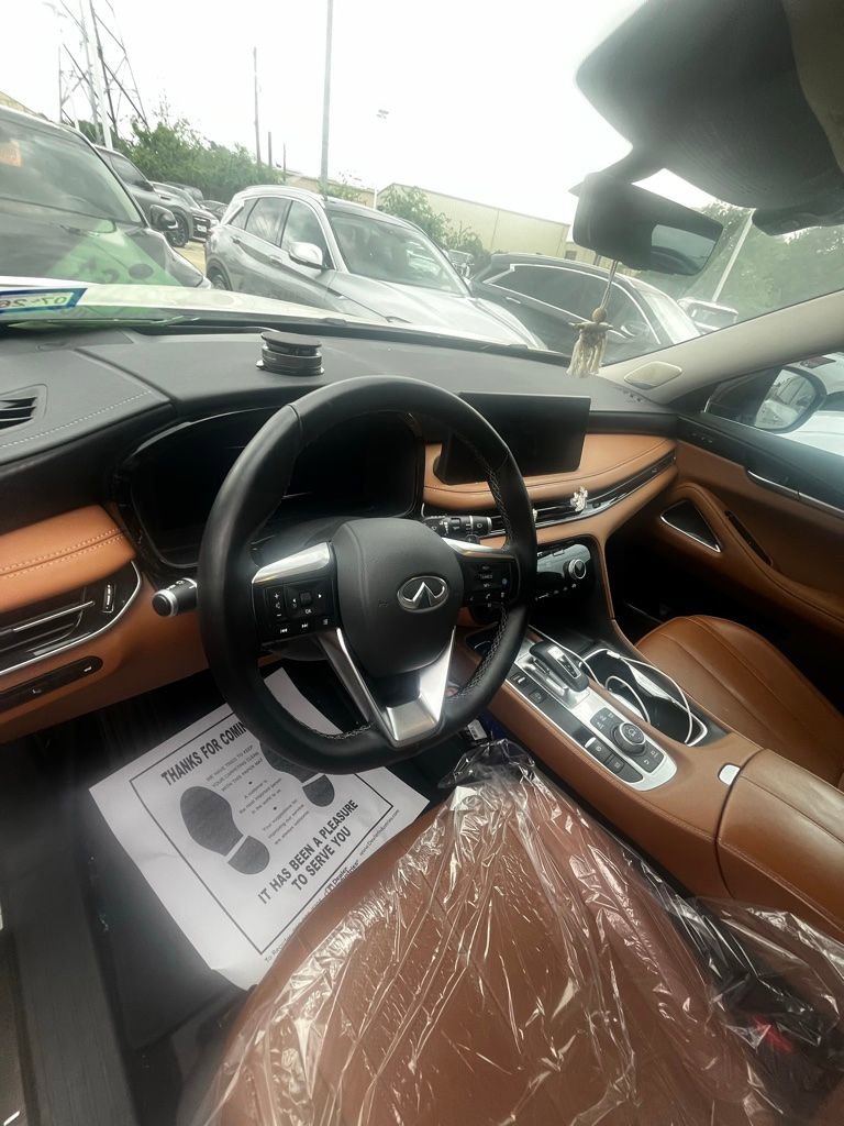 Certified 2024 INFINITI QX60 Sensory w/ Vision Package image 4