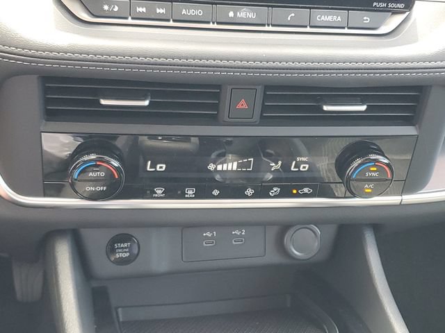 Certified 2026 Nissan Rogue SV FWD image 15