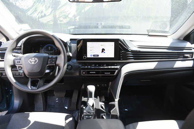 Certified 2025 Toyota Camry LE FWD image 18
