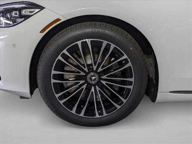 New 2026 Mercedes-Benz S 580e 4MATIC Sedan image 10
