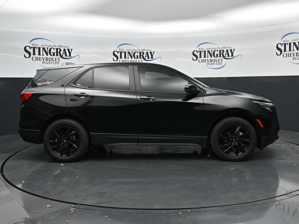 Used 2024 Chevrolet Equinox LS w/ LS Convenience Package FWD image 8