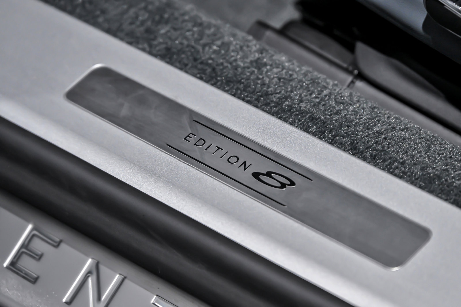 Used 2024 Bentley Continental GT image 32