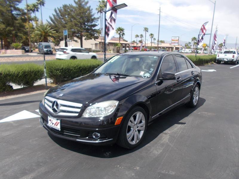 Used 2011 Mercedes-Benz C 300 Sedan image 3