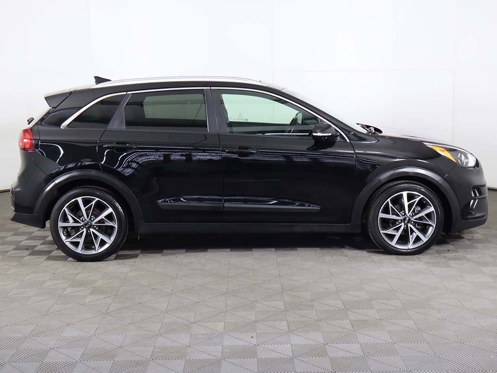 Used 2020 Kia Niro Touring image 19