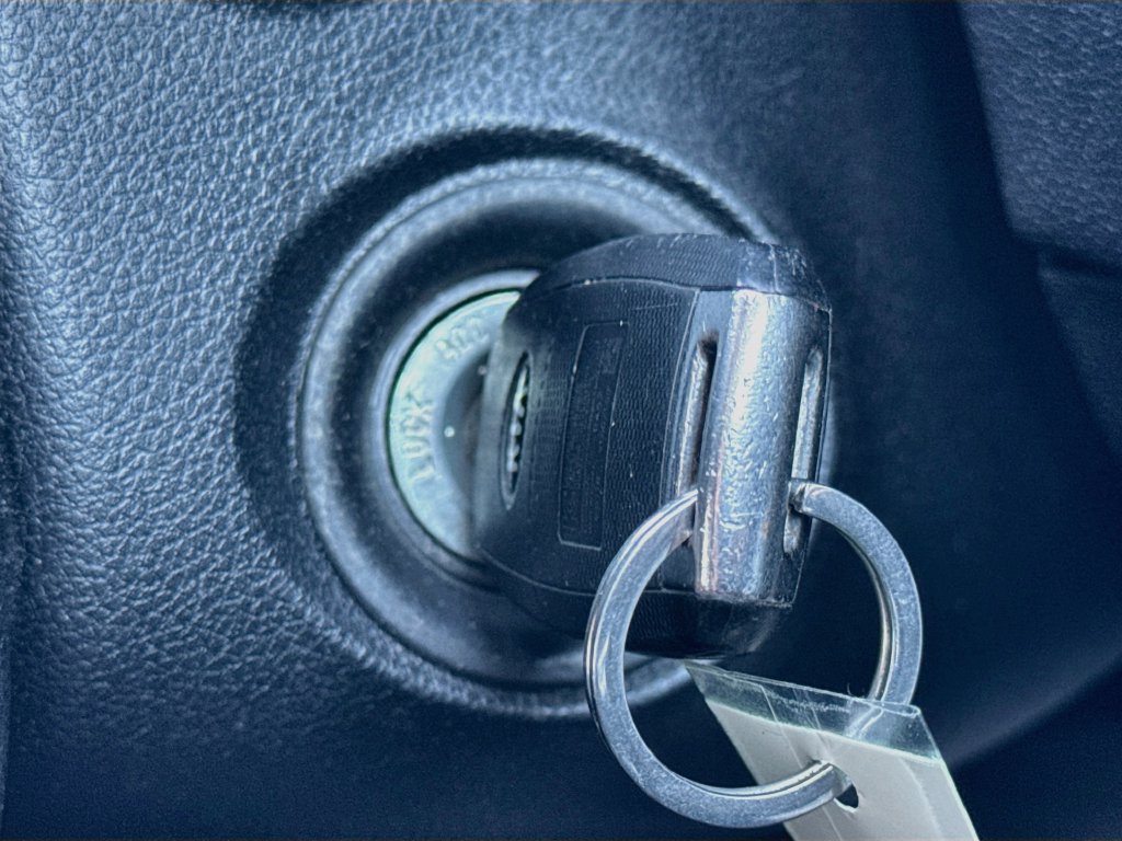 Used 2019 Kia Sorento L FWD image 18