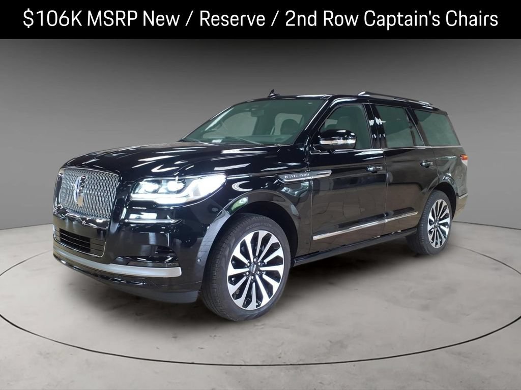 Used 2023 Lincoln Navigator Reserve AWD/4WD image 1