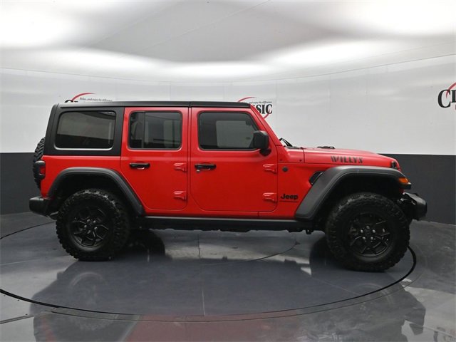 Used 2024 Jeep Wrangler Willys image 6