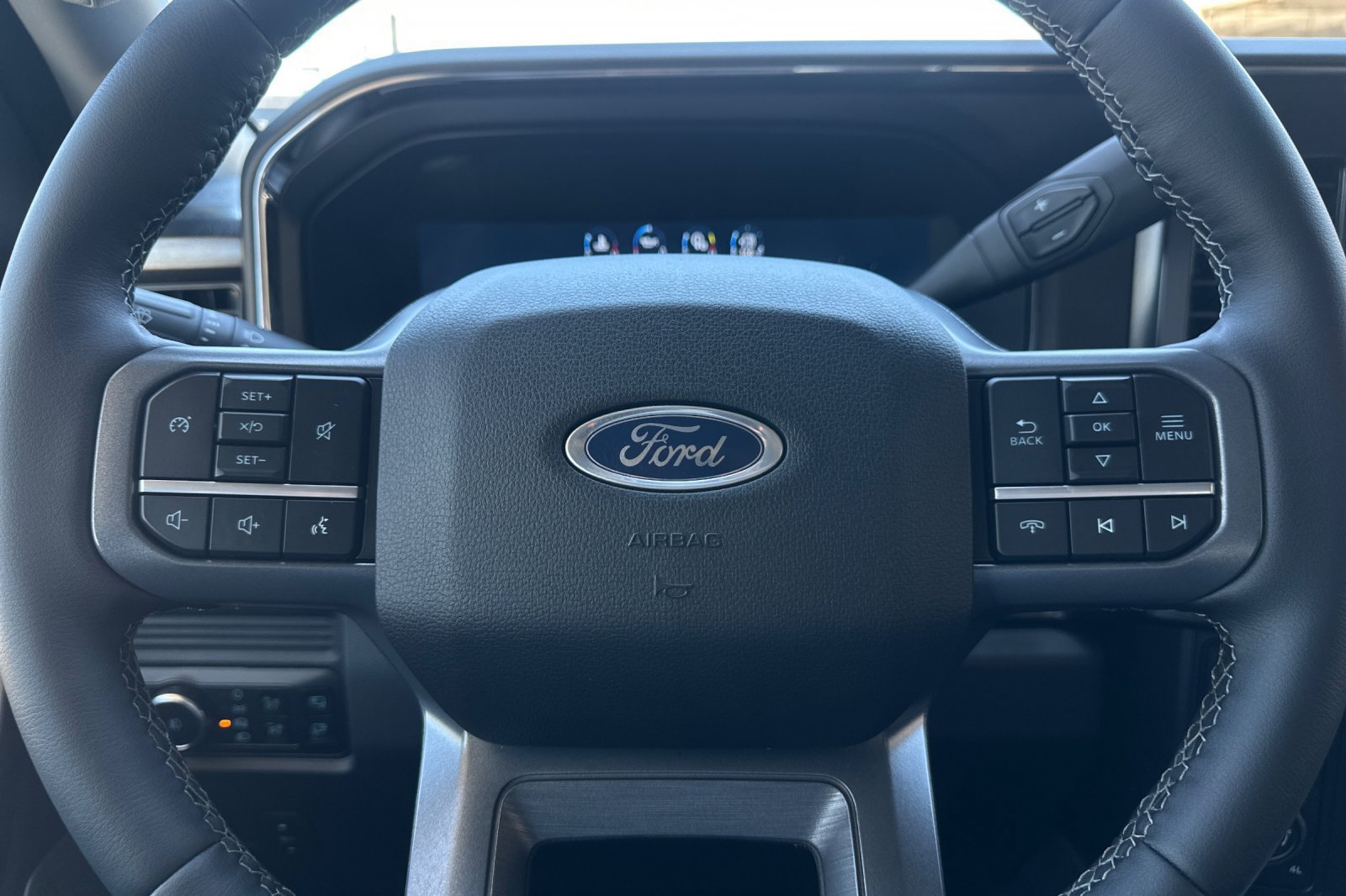 New 2026 Ford F250 Lariat w/ Tremor Off-Road Package AWD/4WD image 23