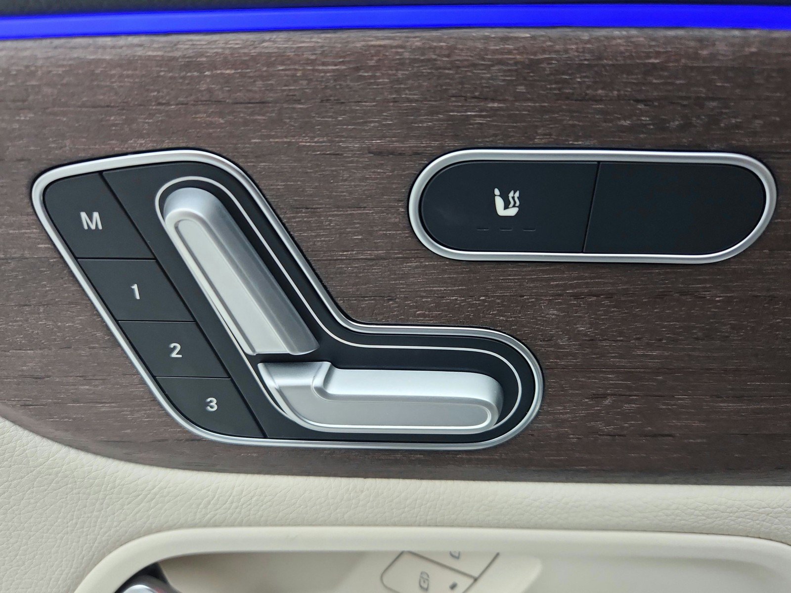 Certified 2023 Mercedes-Benz GLB 250 image 19