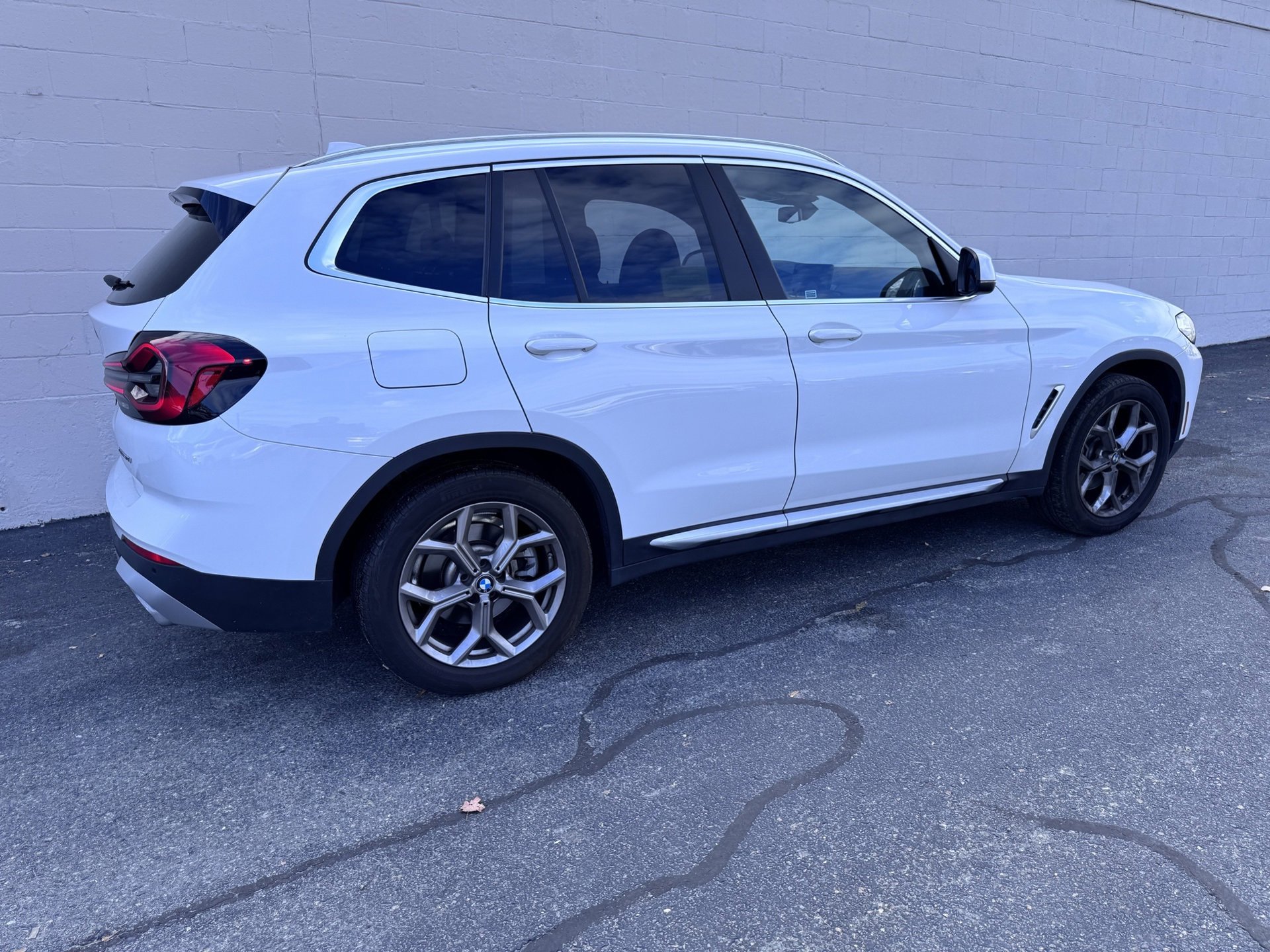 Used 2023 BMW X3 xDrive30i image 8