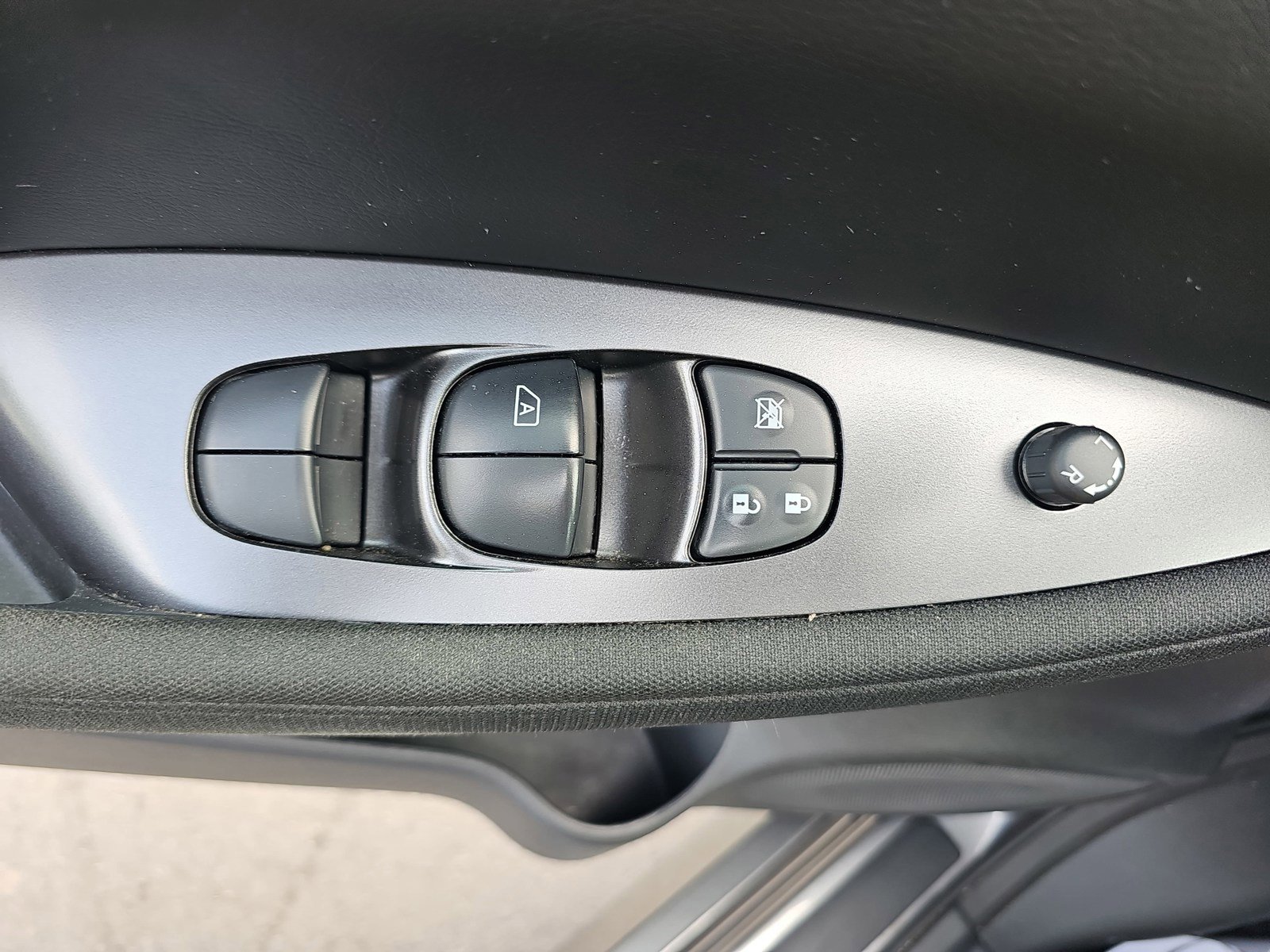 Used 2023 Nissan Leaf S FWD image 36