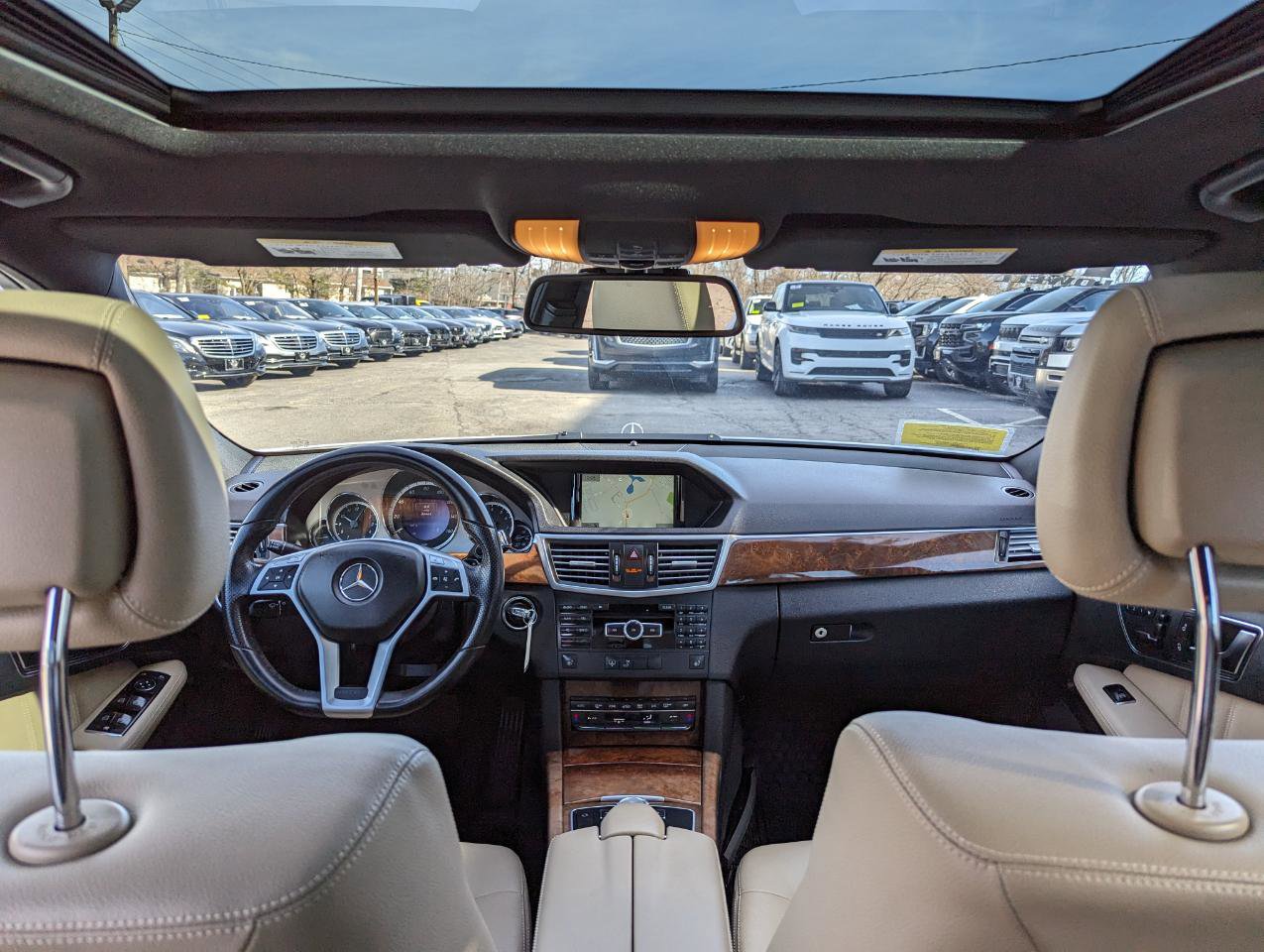 Used 2013 Mercedes-Benz E 350 4MATIC Sedan image 41