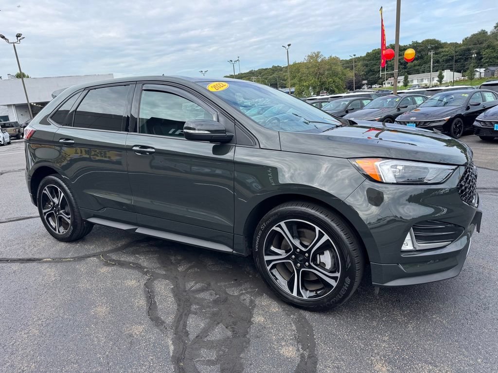 Used 2022 Ford Edge ST AWD/4WD image 3