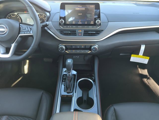 New 2025 Nissan Altima 2.5 SR image 22