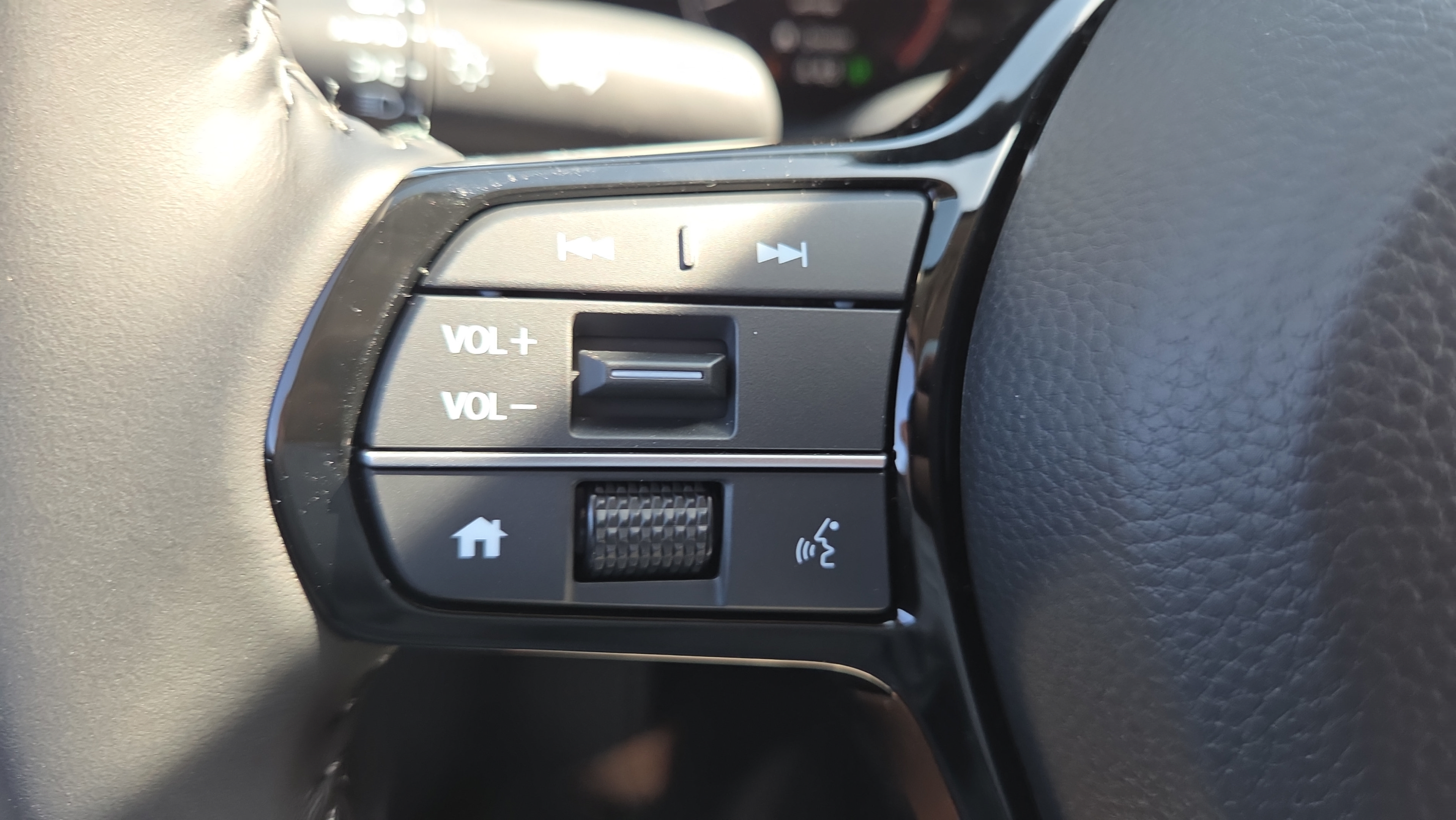 New 2027 Honda HR-V EX-L image 23