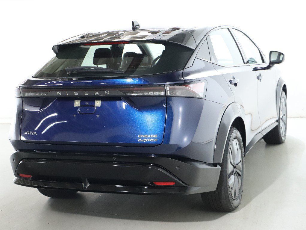Certified 2024 Nissan Ariya AWD image 44