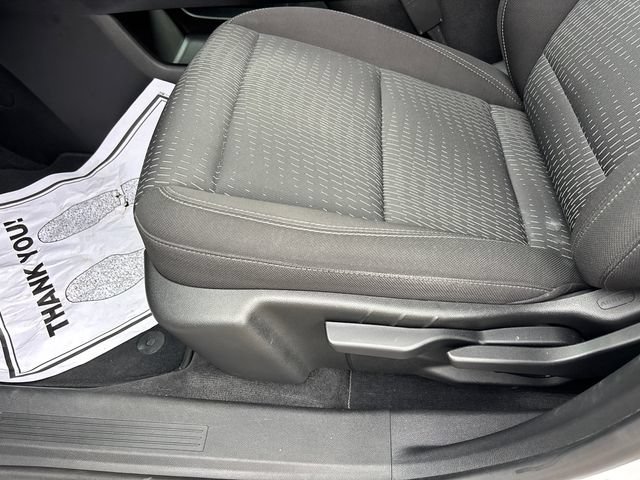 Used 2025 Chevrolet Equinox LT AWD/4WD image 7