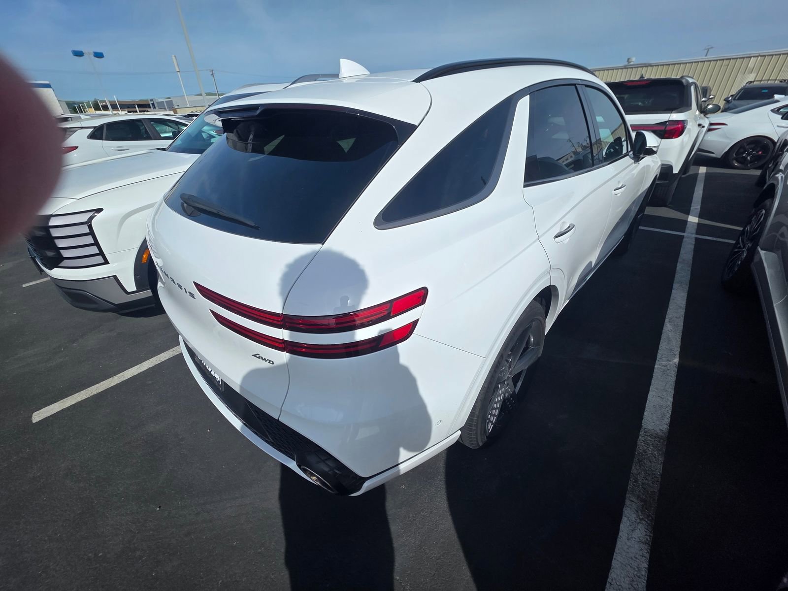 Used 2023 Genesis GV70 2.5T Sport Prestige w/ Sport Prestige Package image 3