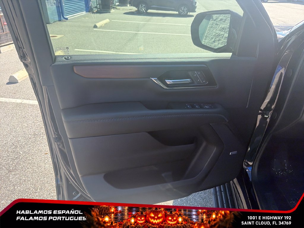 New 2026 GMC Yukon Denali w/ Denali Reserve Package AWD/4WD image 12