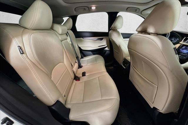 Used 2021 INFINITI QX50 Essential FWD image 26