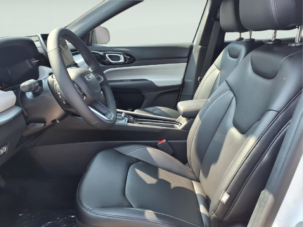 New 2026 Jeep Compass Limited AWD/4WD image 10