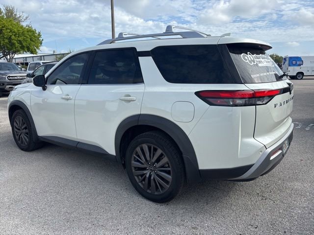 Used 2022 Nissan Pathfinder SL w/ SL Premium Package image 6