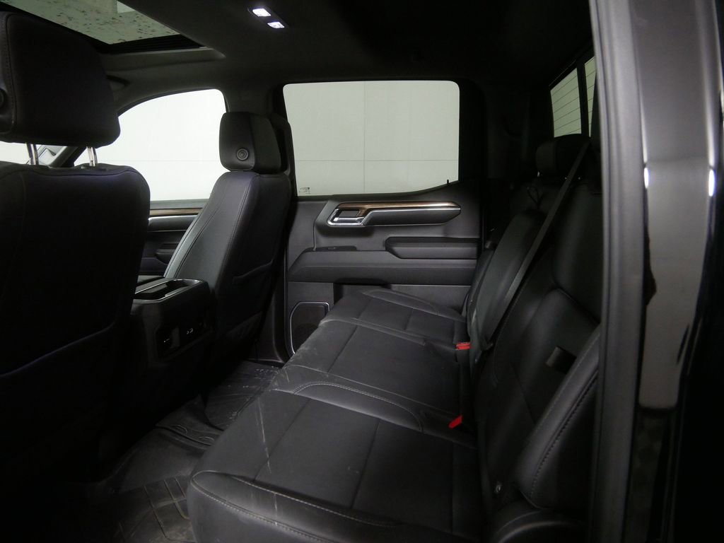 Used 2024 Chevrolet Silverado 1500 RST w/ Convenience Package II image 16